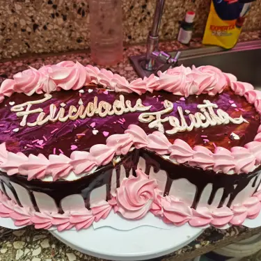 Cake en Ocho's photo #1